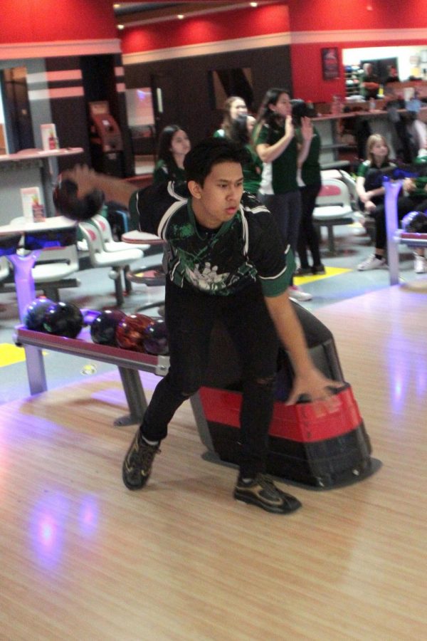 Russnuell Carcellar, one of the juniors who qualified for sectionals, focuses intensely while bowling.
Photo by Jennifer Maiden